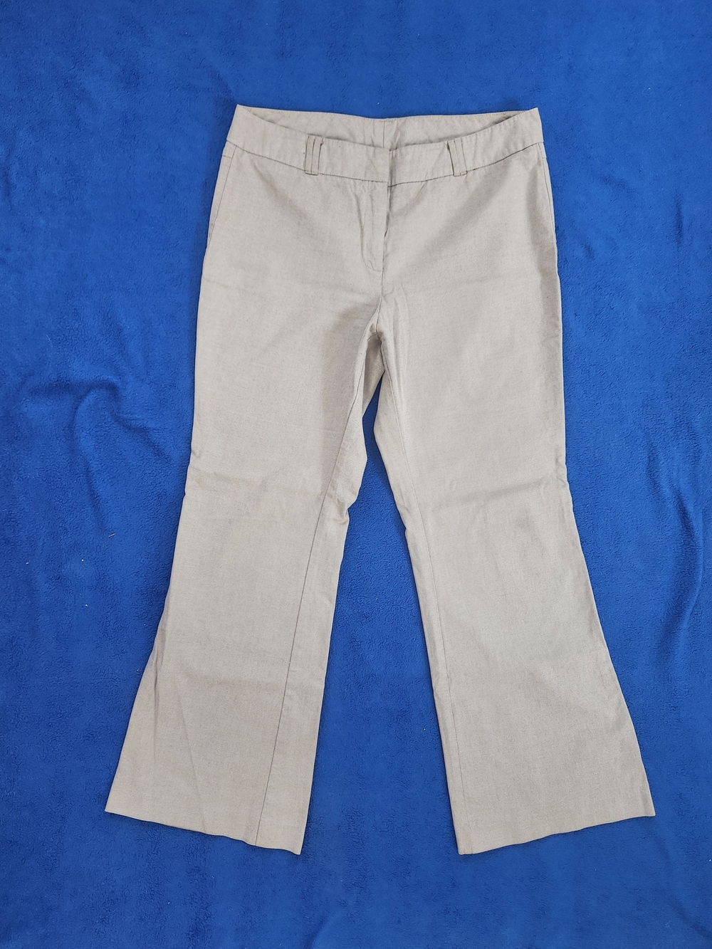 New York And Company Classic Beige Flared Trouser Pants Mid Rise